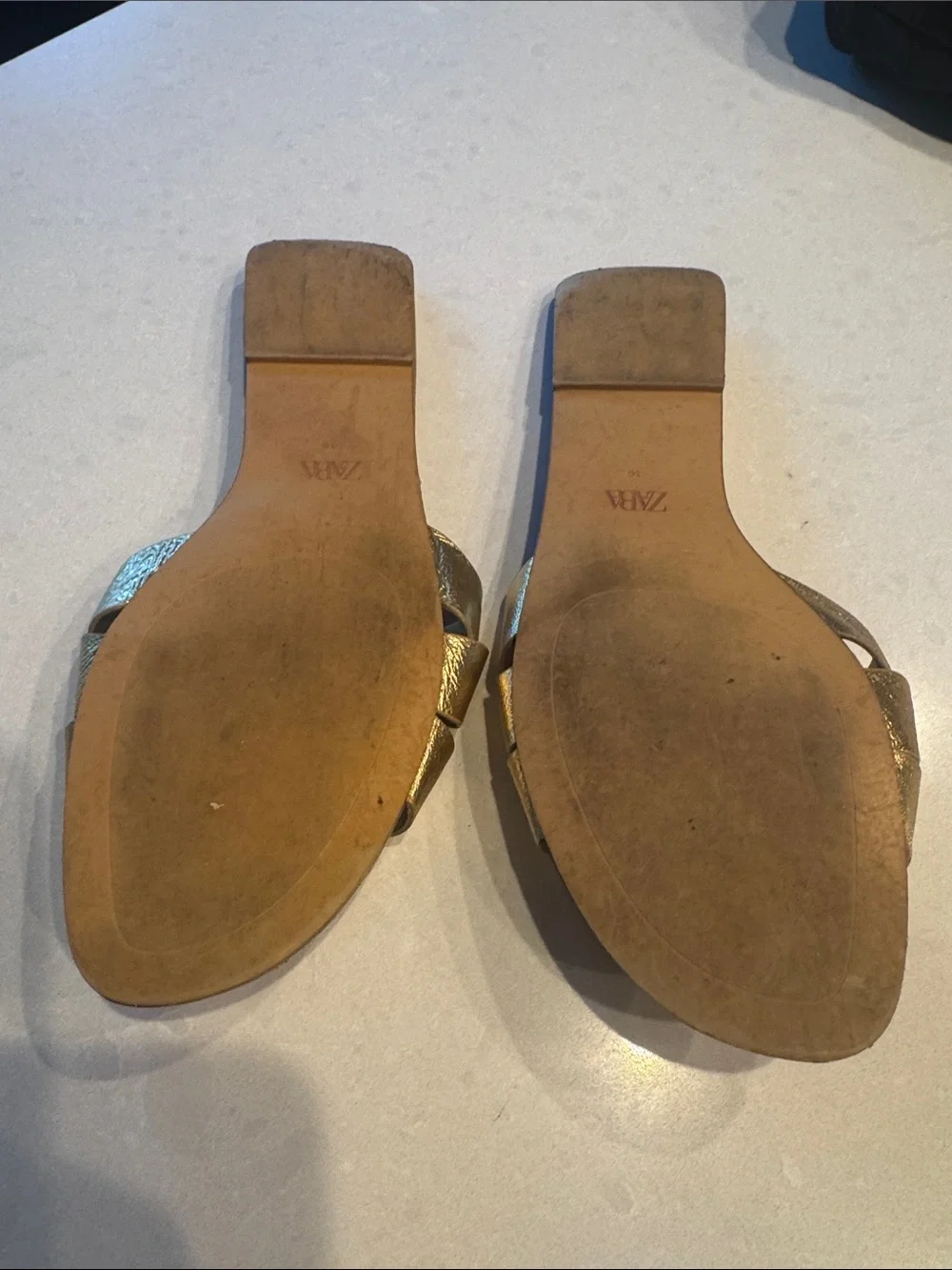 Zara Gold Metallic Leather Slide Sandals size 39 - Picture 4 of 9